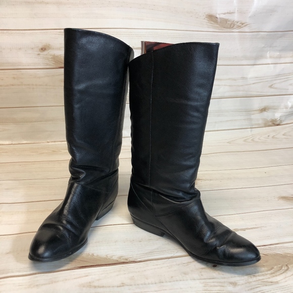 low heel leather boots
